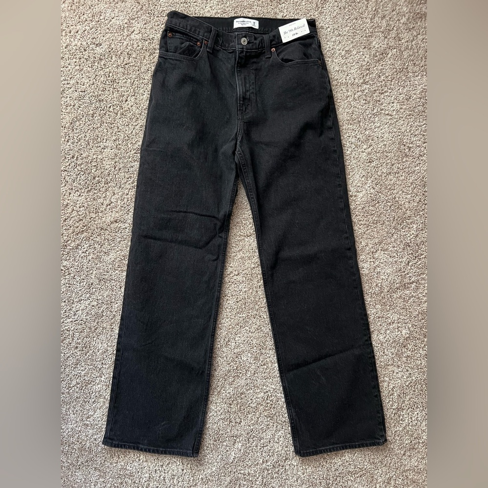 Abercrombie & Fitch ‘90’s Relaxed High Rise Jeans